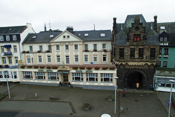 Hotel 64 of 69