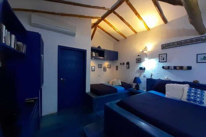 Room 47 of 83