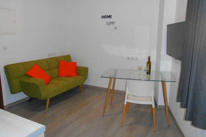 Room 16 of 54