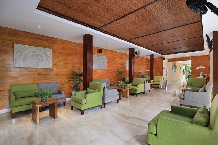 Lobby Photos
