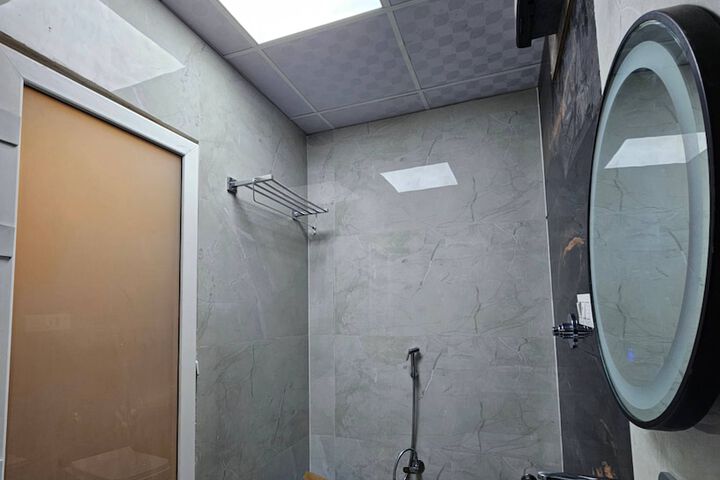 Room 18 of 20