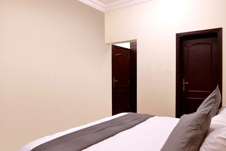 Room 2 of 14