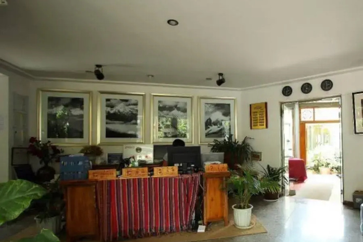 Lijiang Noble Visual Century Inn