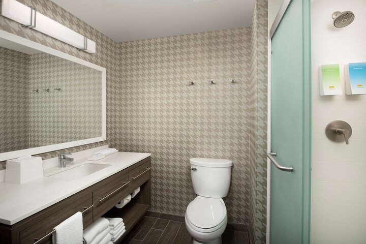 Bathroom shower