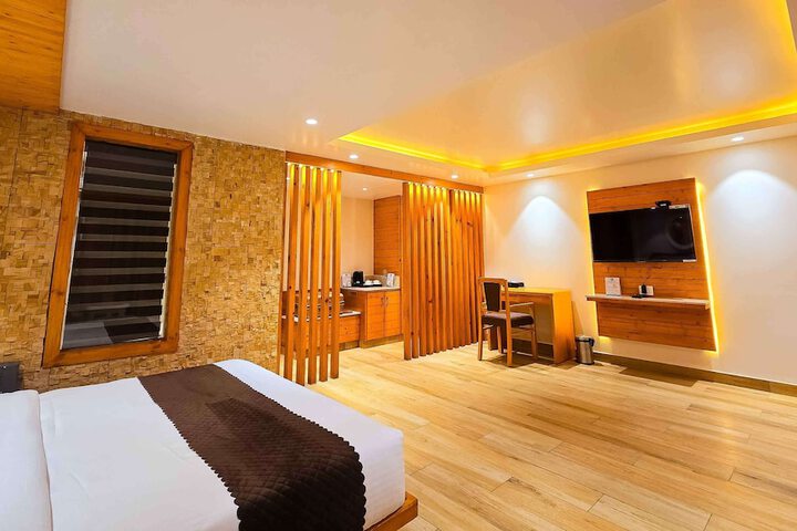 Room 21 of 48