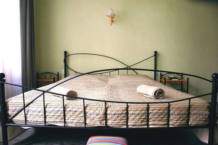 Room 18 of 96