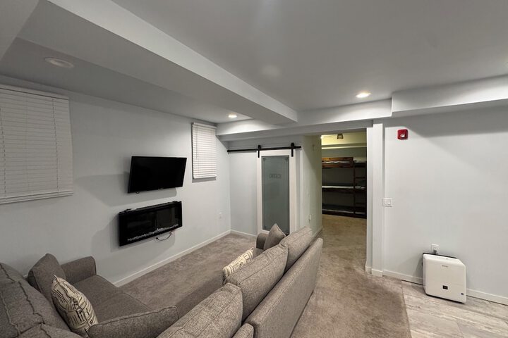 Room 49 of 115