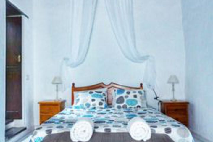 Room 7 of 24