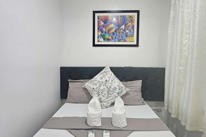 Room 7 of 61