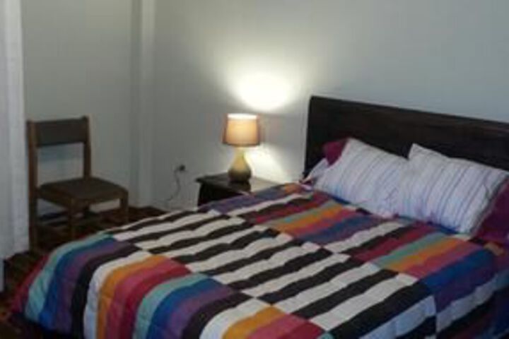 Room 7 of 12