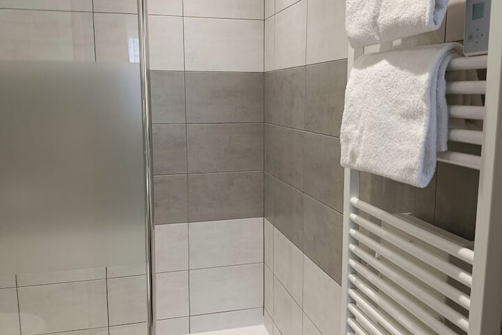 Room 30 of 58