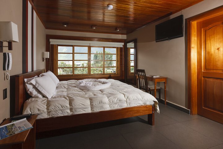 Room 7 of 56