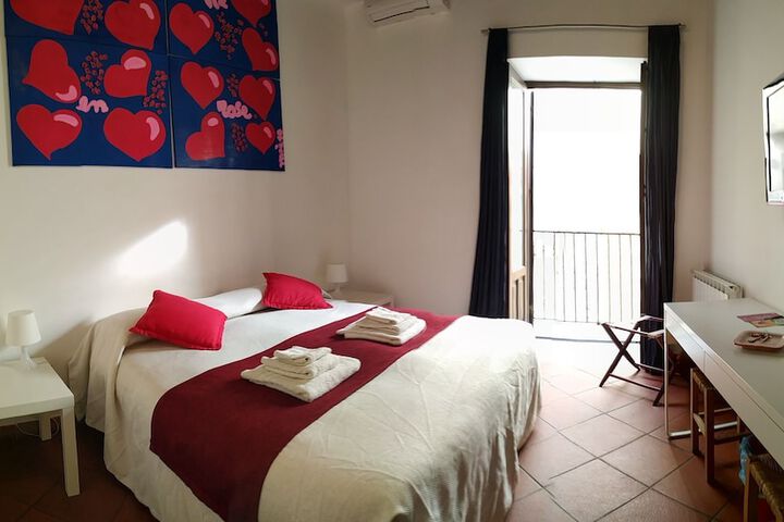 Room 19 of 36
