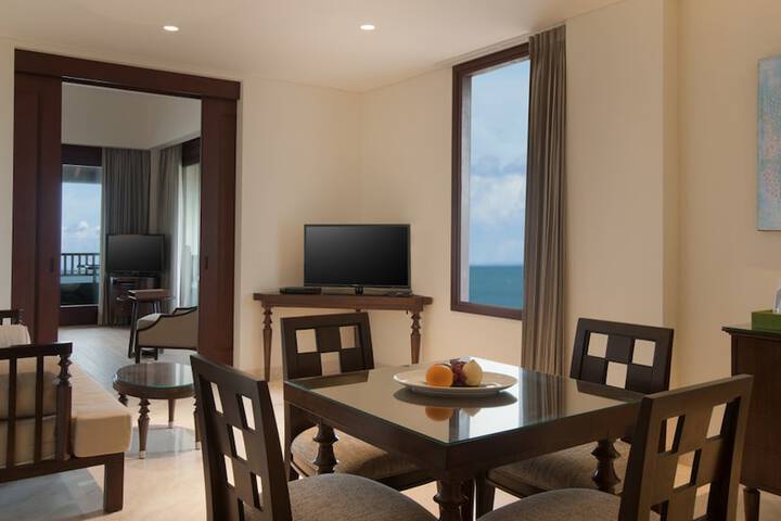 Room 9 of 207