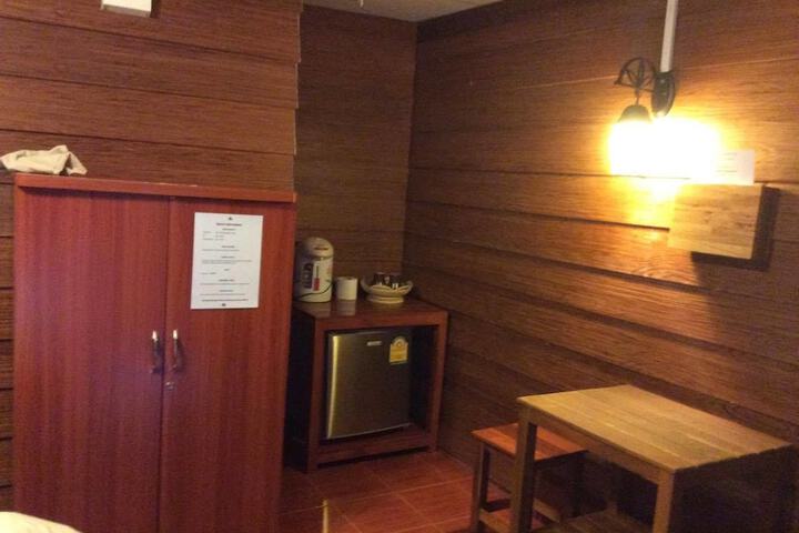Room 7 of 57