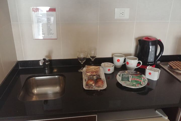 Breakfast/Coffee Service 21 of 47