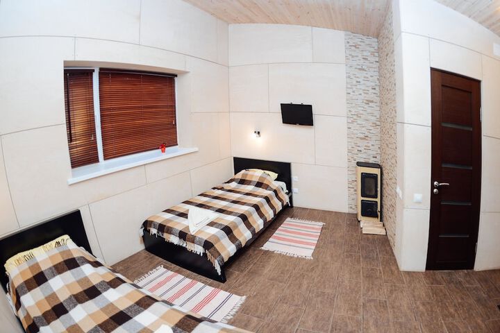 Room 5 of 36