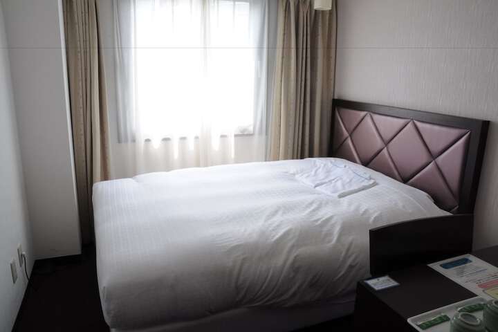 Room 6 of 36