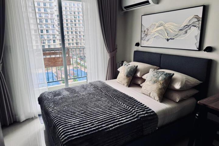 Hotel Rainy