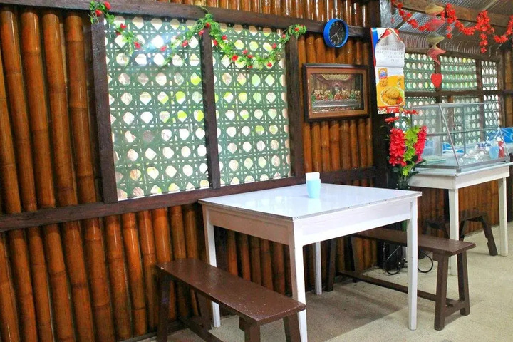 Photo 12