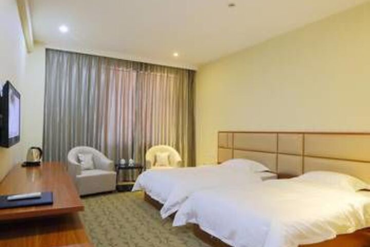 Room 3 of 6