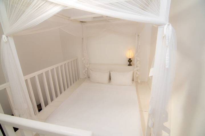 Room 22 of 161