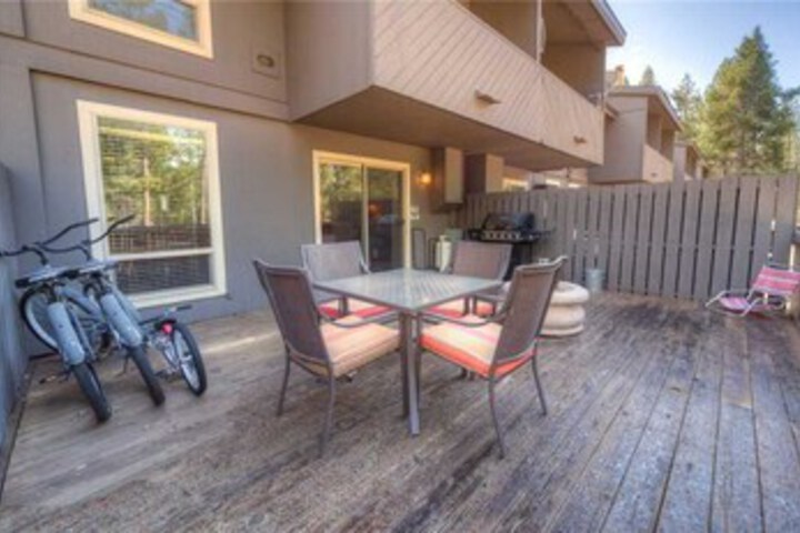 Terrace/Patio 17 of 17