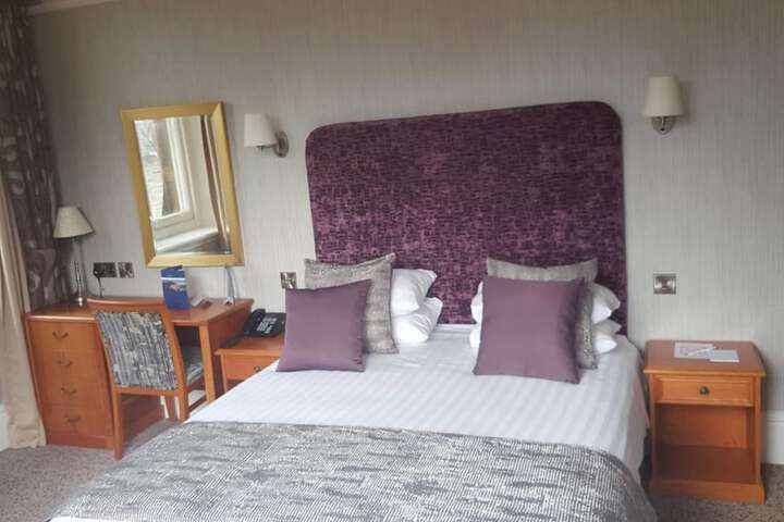 Room 22 of 65