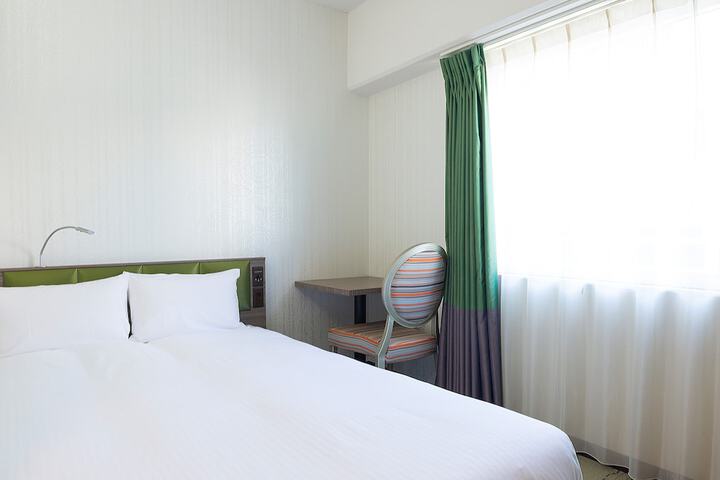 Room 14 of 39