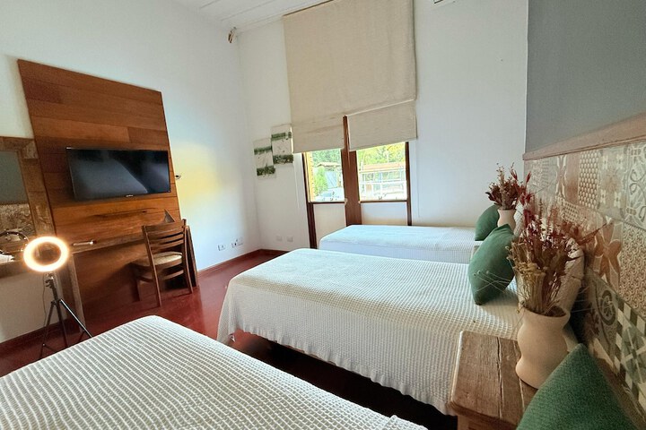 Room 9 of 70