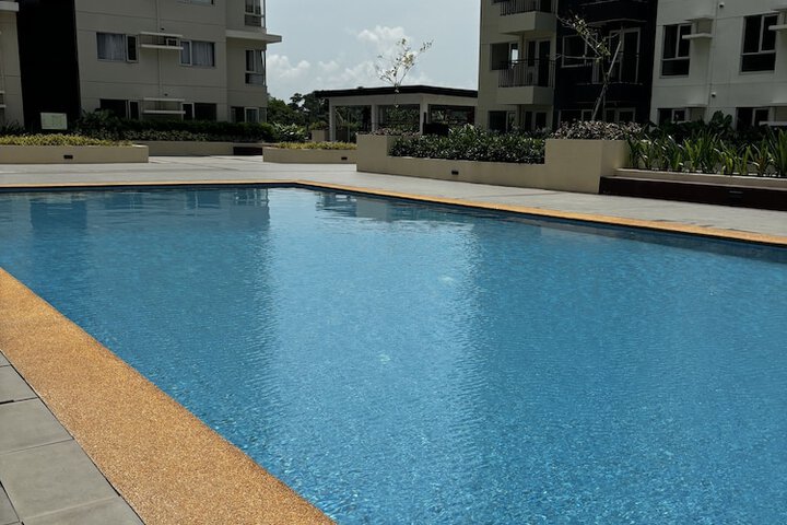 Pool 45 of 53