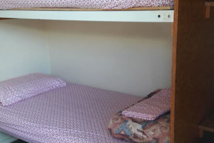 Room 5 of 48