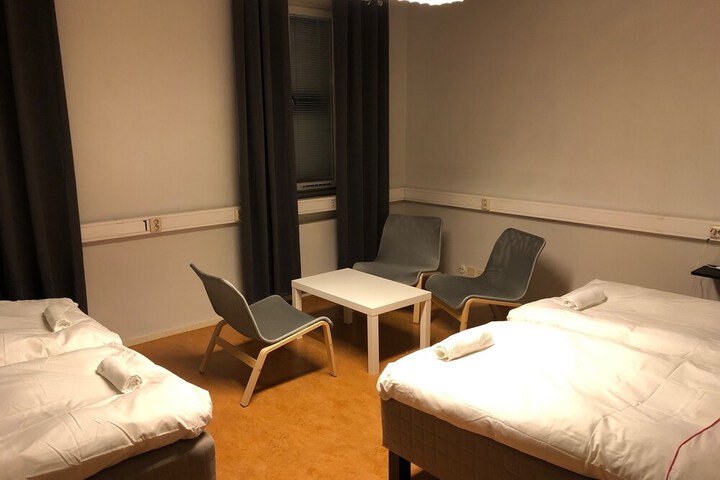 Room 11 of 26