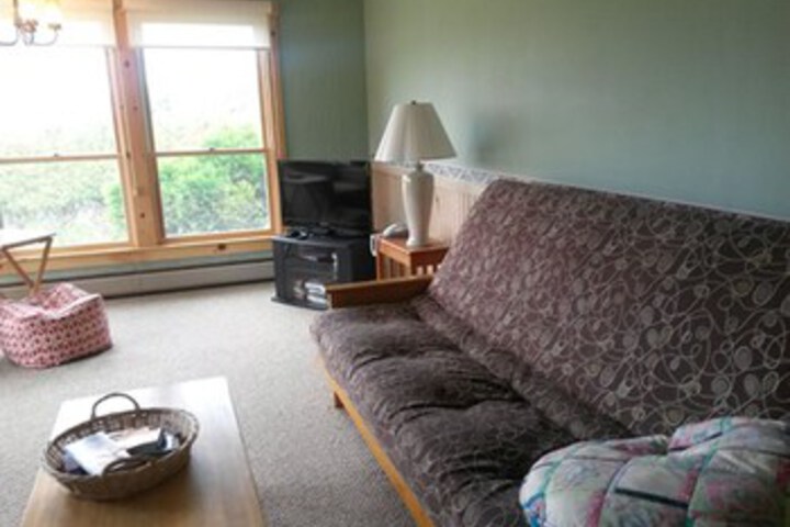 Room 5 of 14