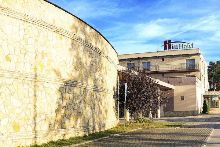 Exterior Photo