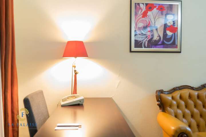 Room 12 of 53