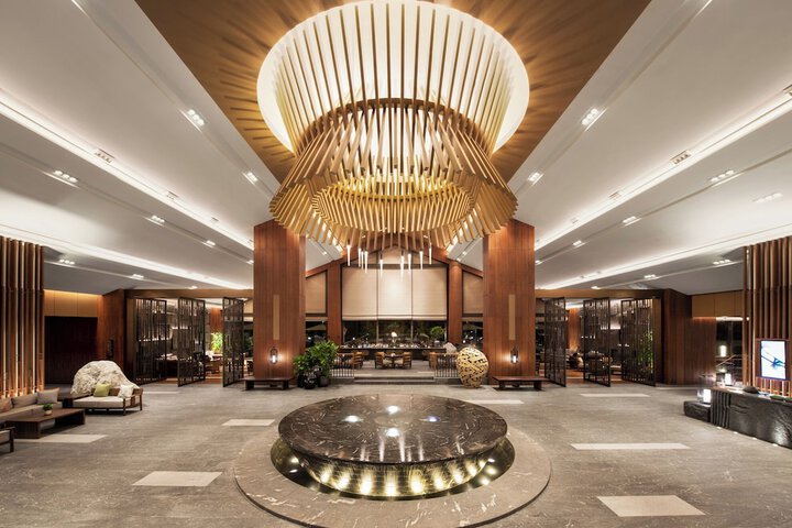 Exterior of New World Qingyuan