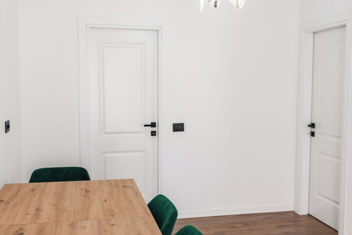 Room 81 of 124
