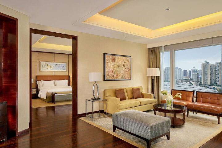 Room 29 of 132