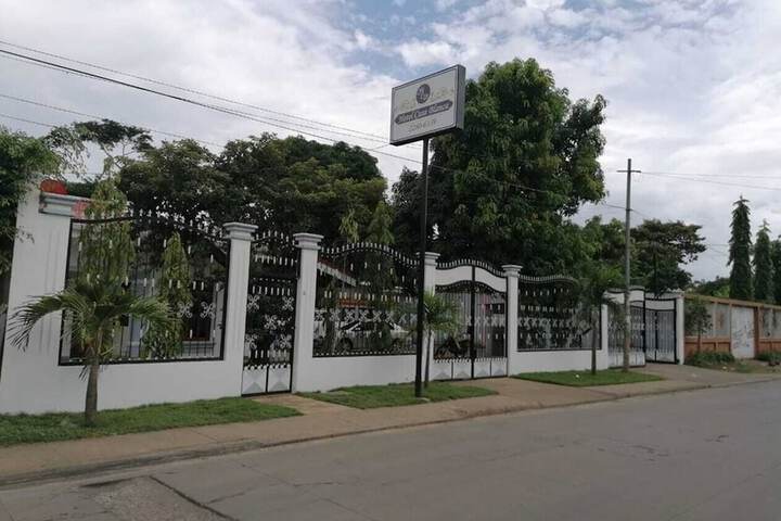 Hotel Casa Blanca
