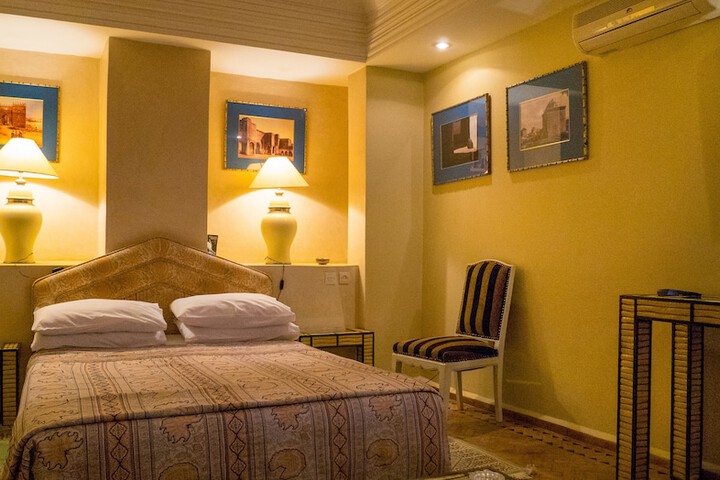 Room 9 of 65