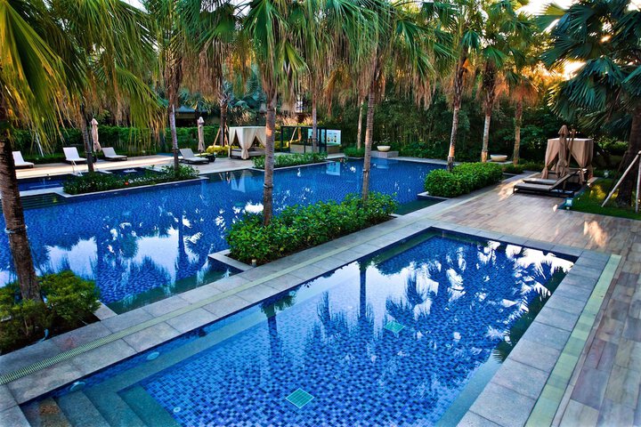 Pool 37 of 106