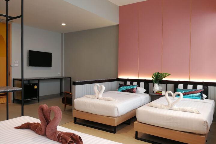 Room 15 of 149