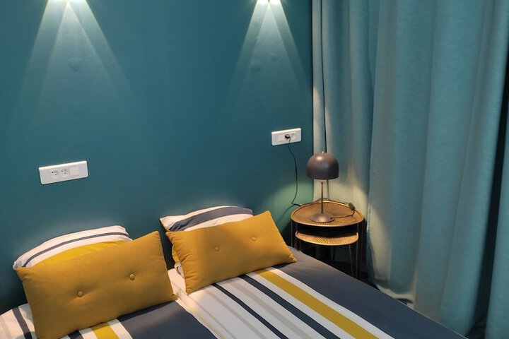 Room 46 of 75