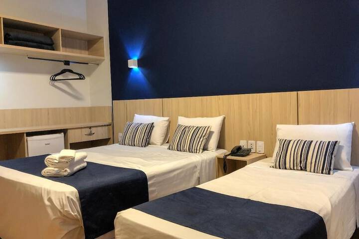 Room 10 of 78