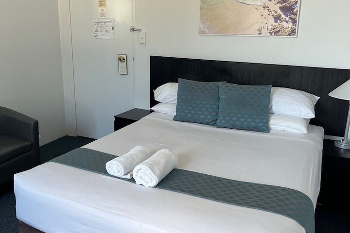 Room 7 of 26