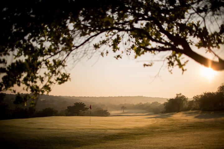 Golf 28 of 53