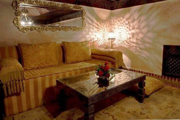 Room 25 of 67