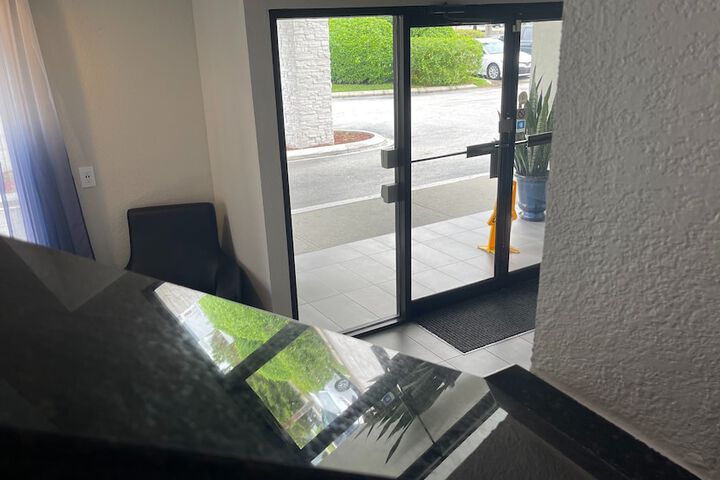 Concierge desk