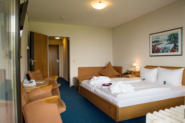 Room 5 of 29